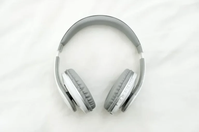 Can You Connect Wireless Headphones to PS4 Easily