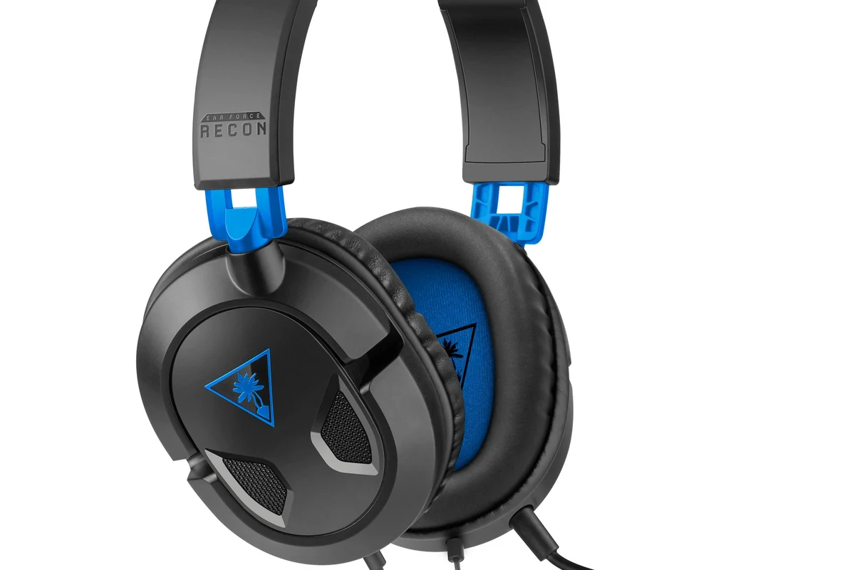 Turtle Beach gaming headset connected to a PS4 controller with audio setup steps