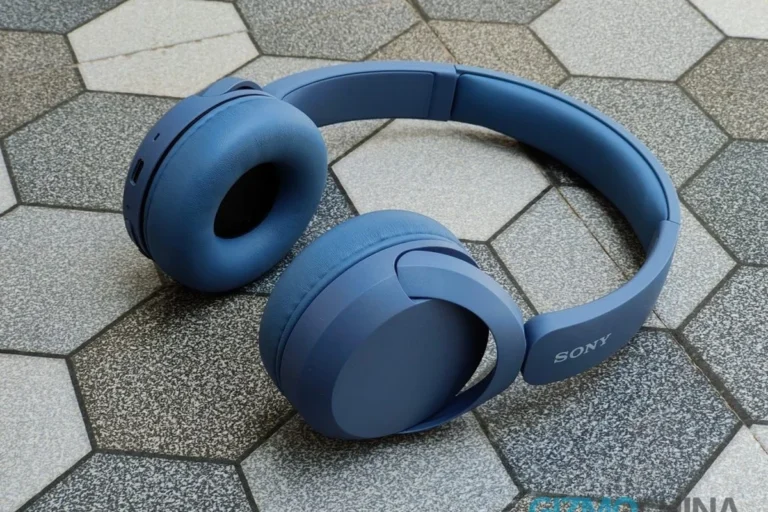 How Long Do Sony Headphones Last and What Affects It