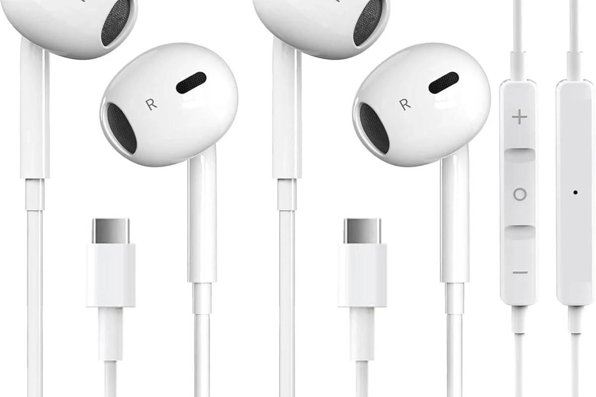 Apple headphones and Android phone compatibility with Bluetooth, wired, and adapter options