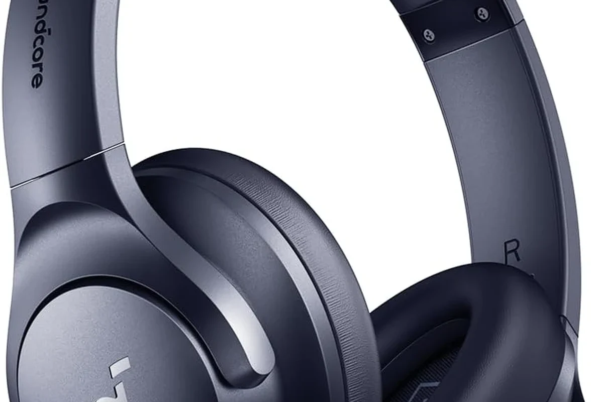 Wireless headphones connected to a smart TV for private listening in a living room